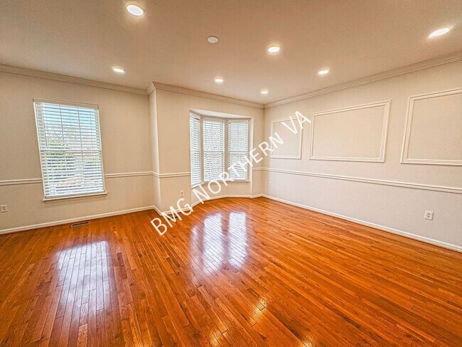 Building Photo - 4647 Flatlick Branch Dr