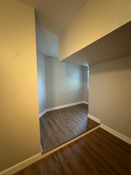 Bedroom 1 Nook - 6931 Grapevine Lk
