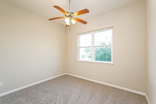 Building Photo - 10208 Jessalyn Lane