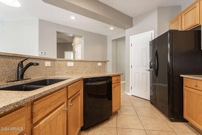 Building Photo - 30153 N 71st Dr