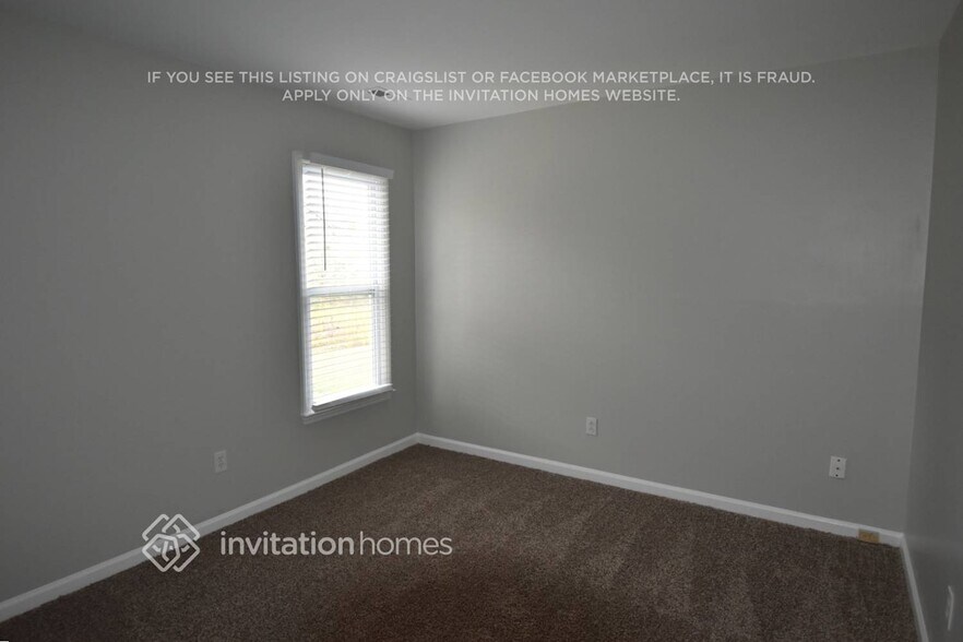 Building Photo - 3349 Daingerfield Dr