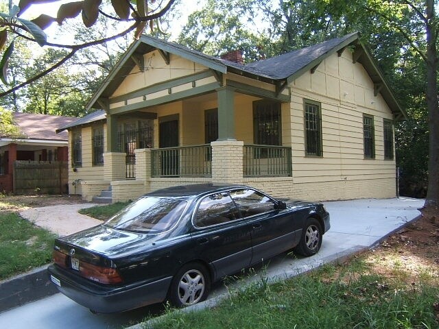 Primary Photo - 767 Joseph E Lowery Blvd SW
