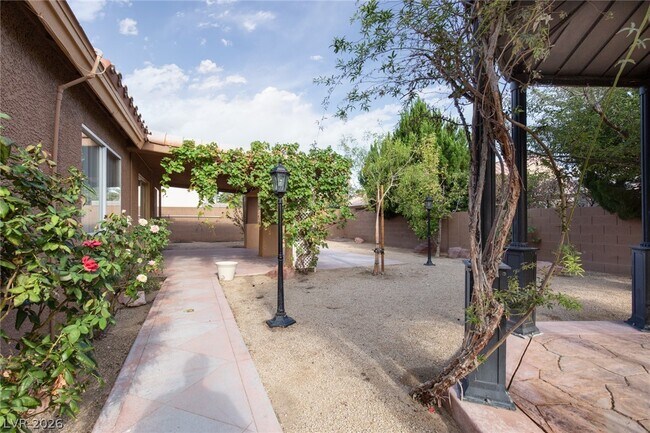 Building Photo - 7900 White Grass Ave