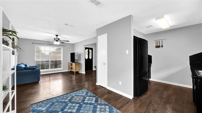 Building Photo - 17122 Blackhawk Blvd
