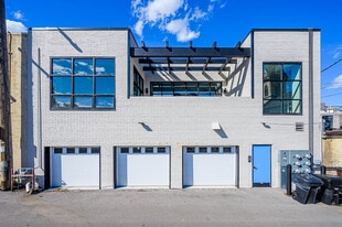 Building Photo - 423 W College Ave