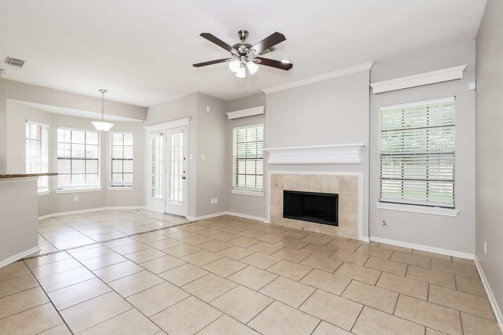 Building Photo - 4535 Echo Falls Dr