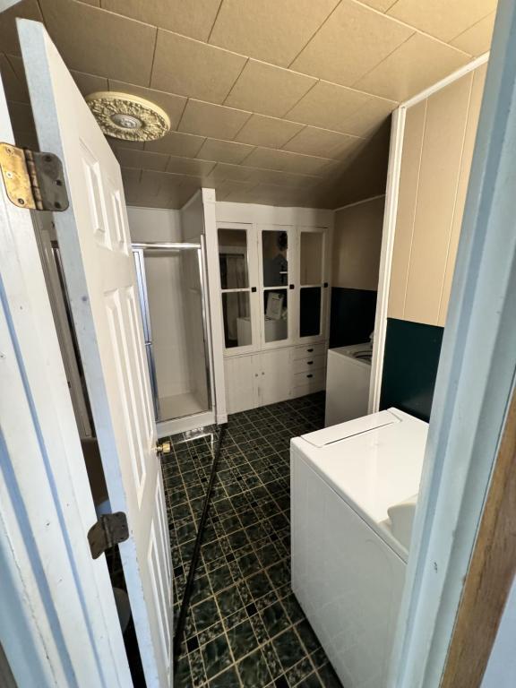 Building Photo - 20062 W Ridge Ave