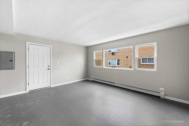 Building Photo - 2608 St Charles Rd