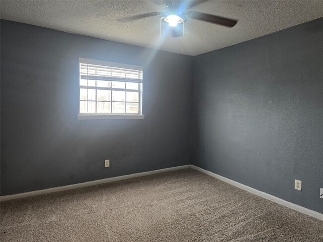 Building Photo - 2311 71st St