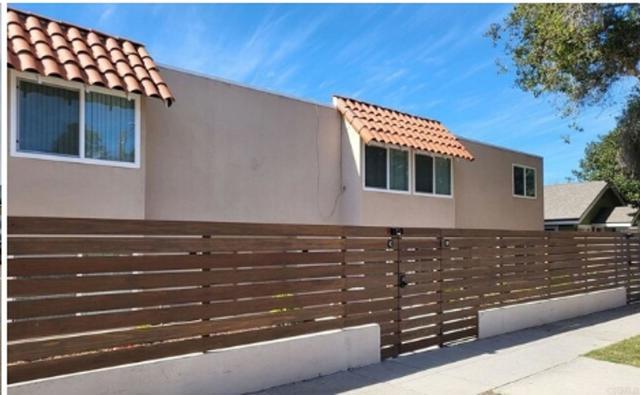 Building Photo - 501 N Ditmar St