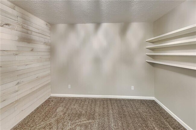 Building Photo - 4623 Huntridge Dr