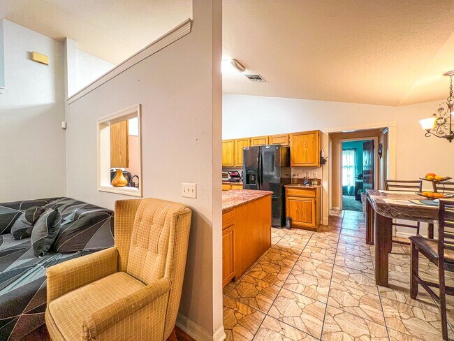 Building Photo - For Rent | Hidden Glen Community | 4 Bed, ...