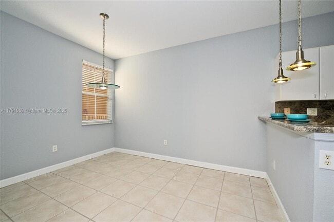 Building Photo - 4465 SW 160th Ave