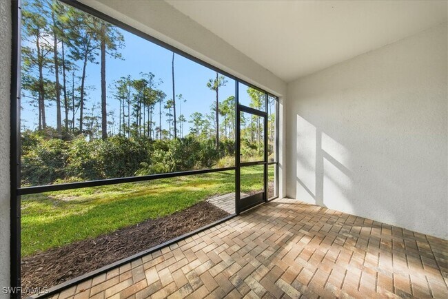 Building Photo - 9180 Glenforest Dr