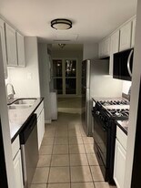 Building Photo - 238 Stevenson Sq