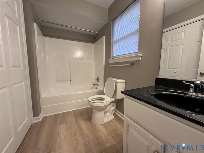 Building Photo - 3000 Ramsey Dr