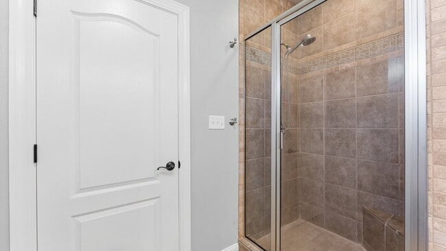 Building Photo - 204 Tunbridge Dr