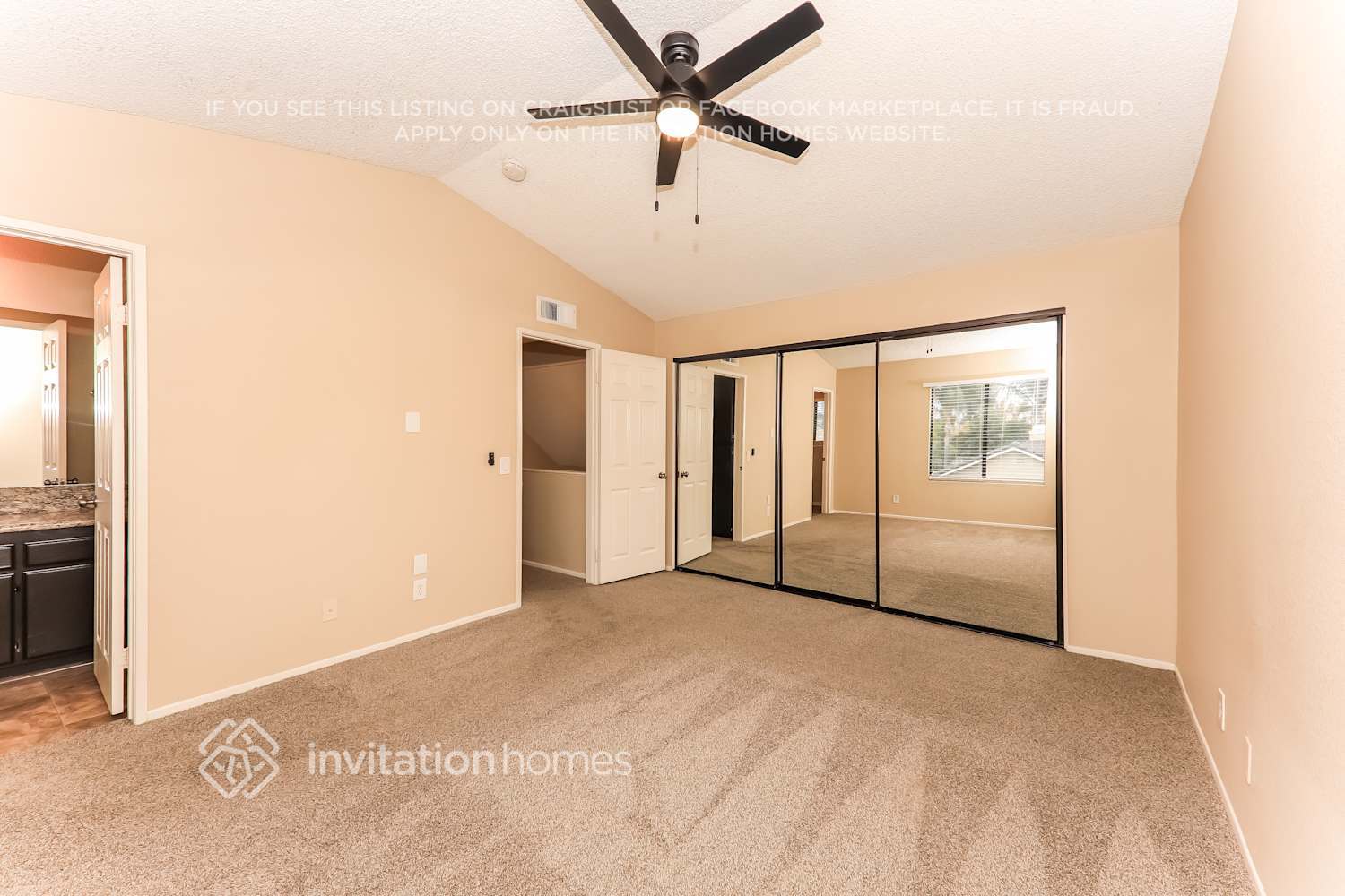 Building Photo - 25983 Whispering Wind Ct