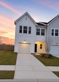 Building Photo - 4013 Associate Dr E