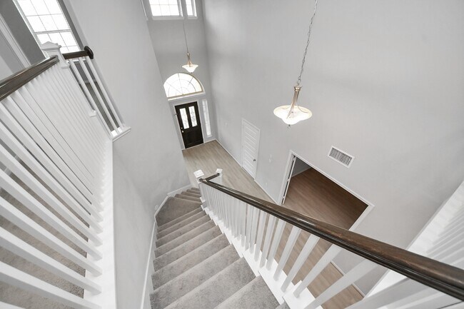 Building Photo - 3102 Trishelle Ct