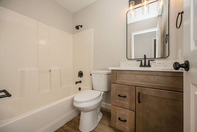 Building Photo - 2666 Liberty Gardens Dr