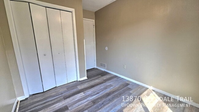 Building Photo - 13870 Glendale Trail