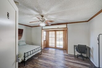 Building Photo - 5124 W Harmont Dr