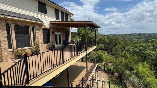 Building Photo - 9604 Crenata Cove