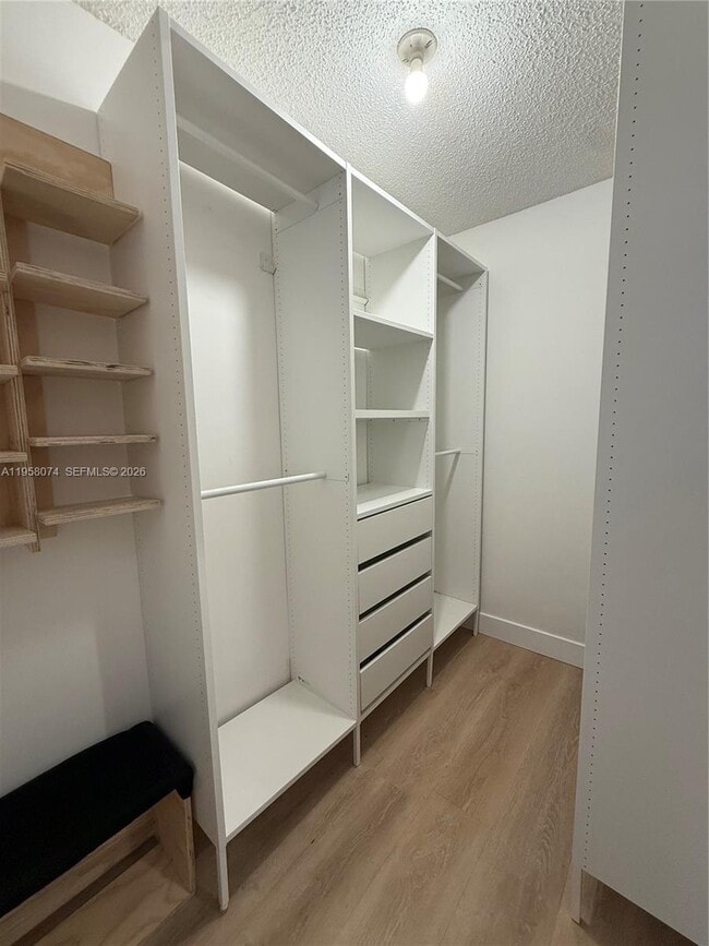 Building Photo - 19253 Carolina Cir