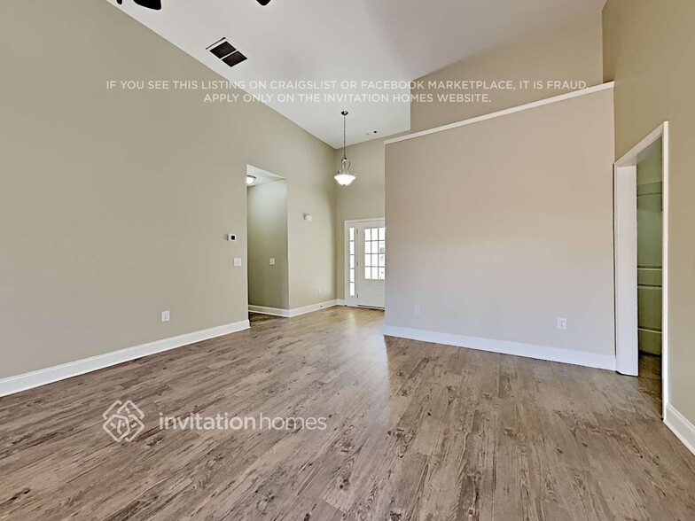 Building Photo - 126 Brookhaven Dr