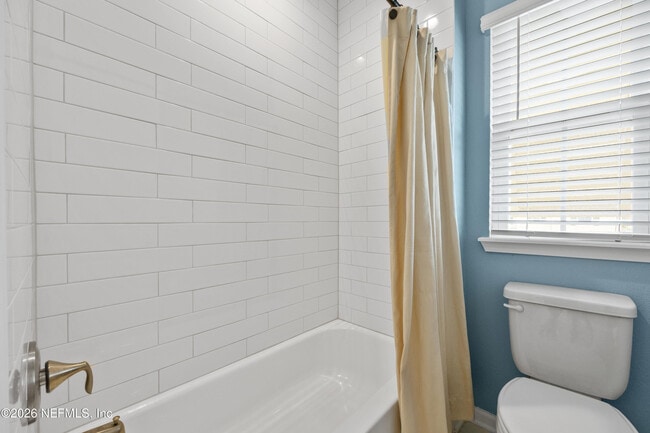 Building Photo - 405 Rum Runner Wy