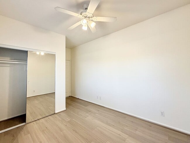 Building Photo - AVAILABLE NOW!! 3 Bedroom 2 Bathroom Home In Indio!!