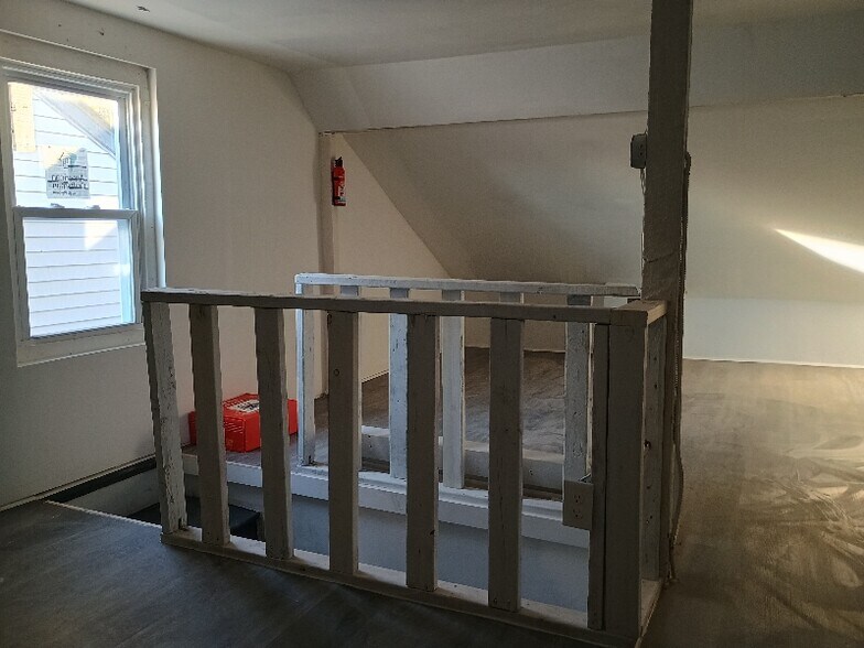 Building Photo - 172 Passaic St