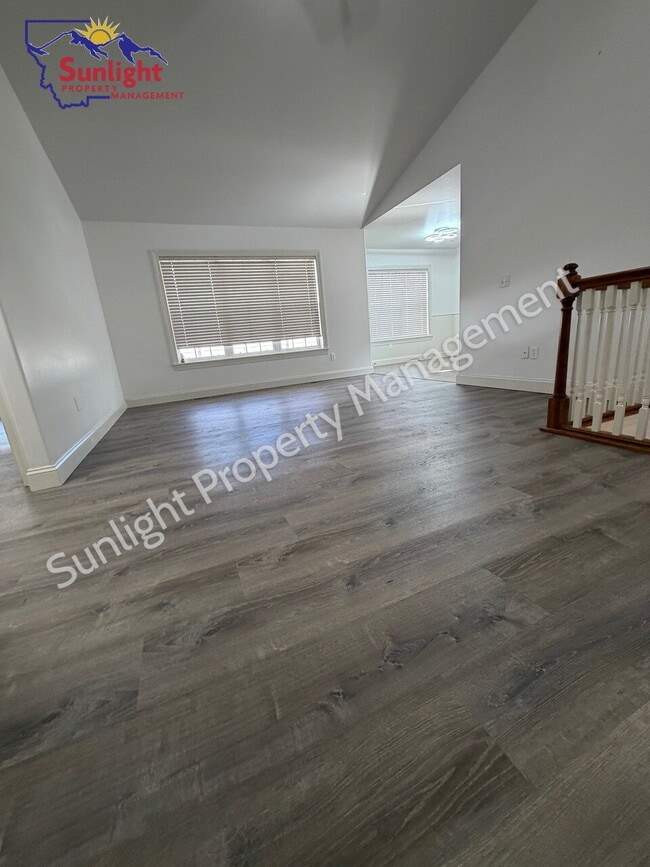 Building Photo - 3-Bed 3-Bath Gem with 2,440 Sq Ft of Comfort in Laurel, MT!