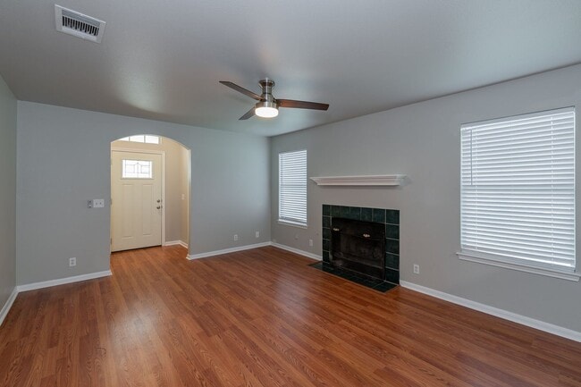 Building Photo - 1202 Still Meadow Dr