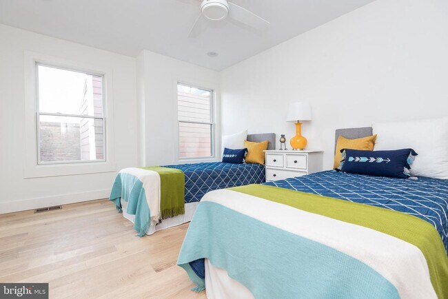 Building Photo - 309 N Patrick St