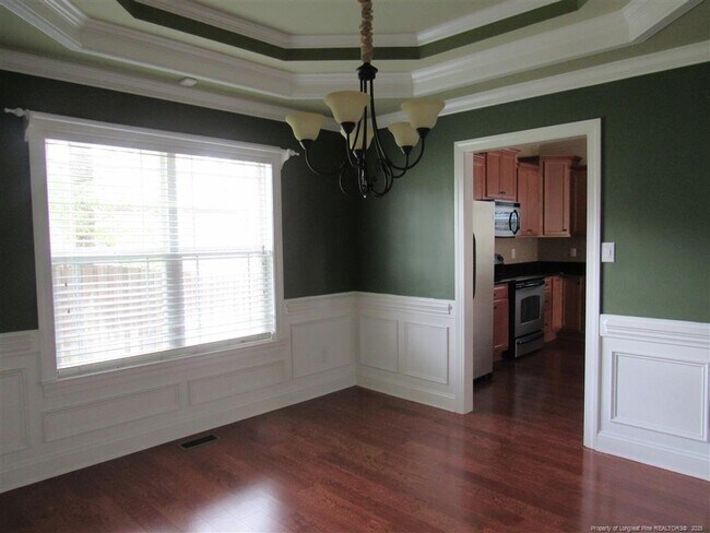 Building Photo - 7260 Sandcastle Ln