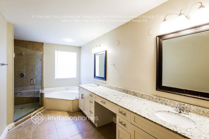Building Photo - 15533 SW 96th Terrace