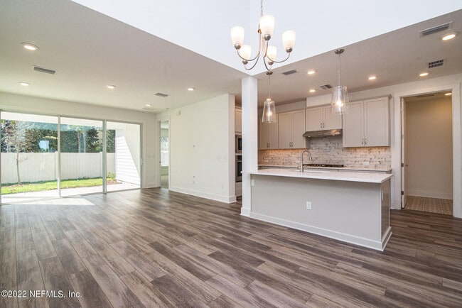 Building Photo - 183 Millenia Dr