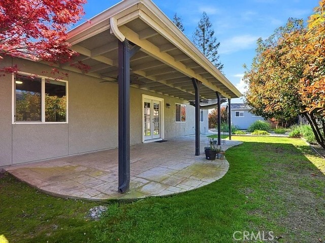 Building Photo - 2542 E Parkview Ave
