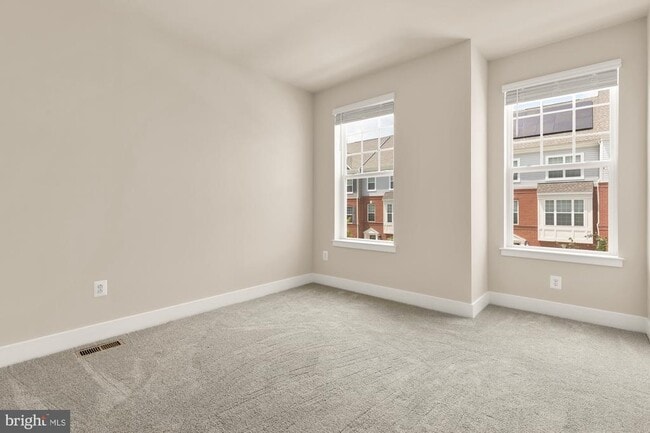 Building Photo - 7916a Potter Pl