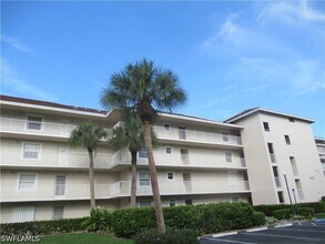 Building Photo - 441 Quail Forest Blvd