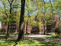 Building Photo - 1 Larchmont Acres