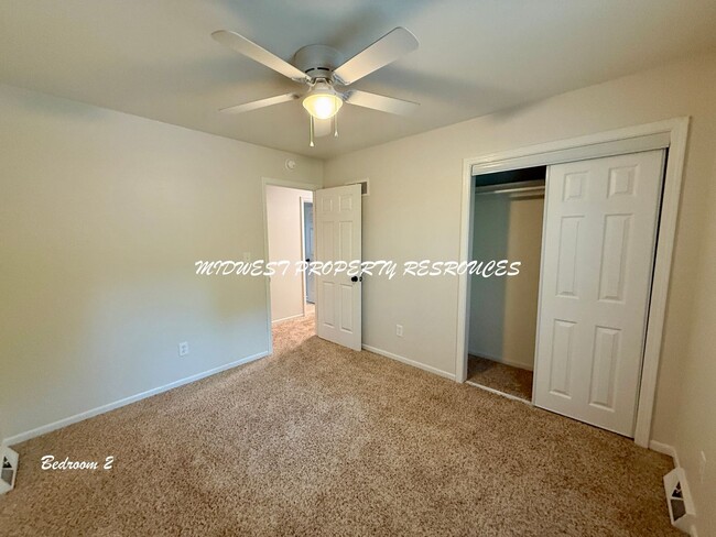 Building Photo - Charming Split-Level Home with Modern Upgr...