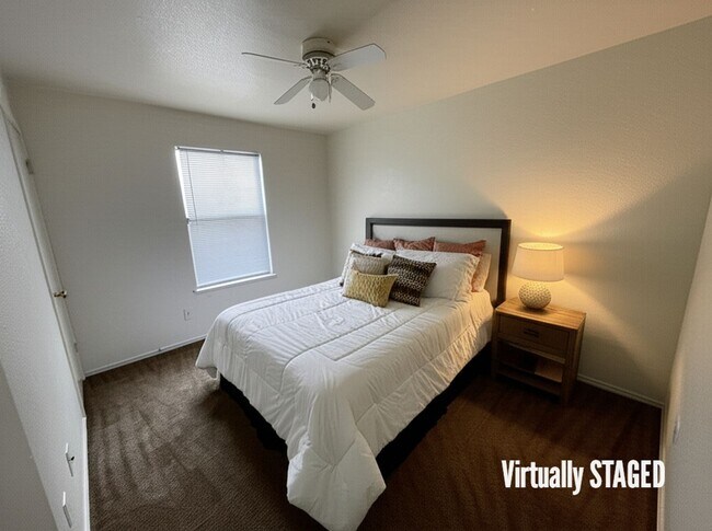 Building Photo - Rent Rollback! Get $100 in savings!