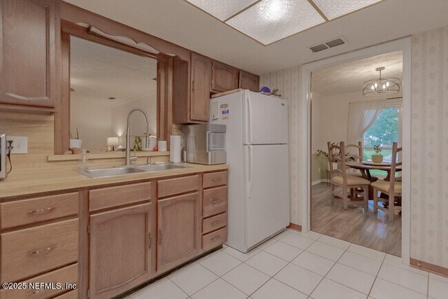 Building Photo - 3128 Old Port Cir W