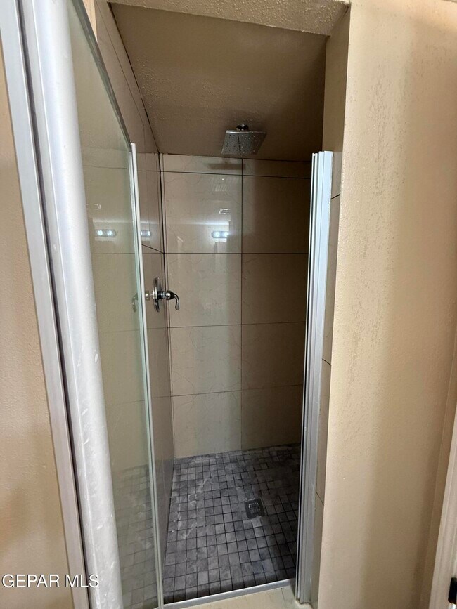 Building Photo - 3644 Tierra Bahia Dr