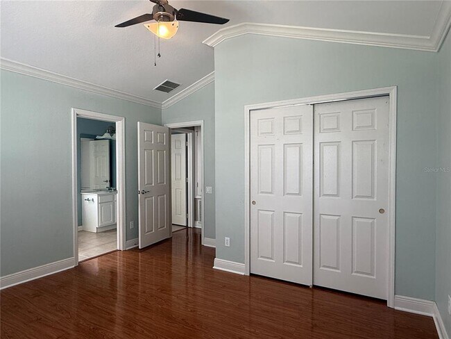 Building Photo - 934 Rock Harbor Ave