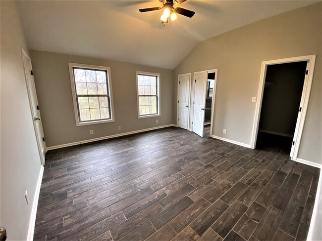 Building Photo - 4 Bedroom Pet Friendly Home For Rent Over ...