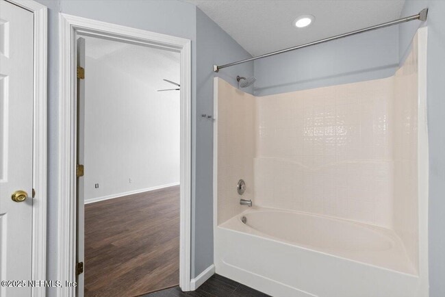 Building Photo - 7552 Scarlet Ibis Ln
